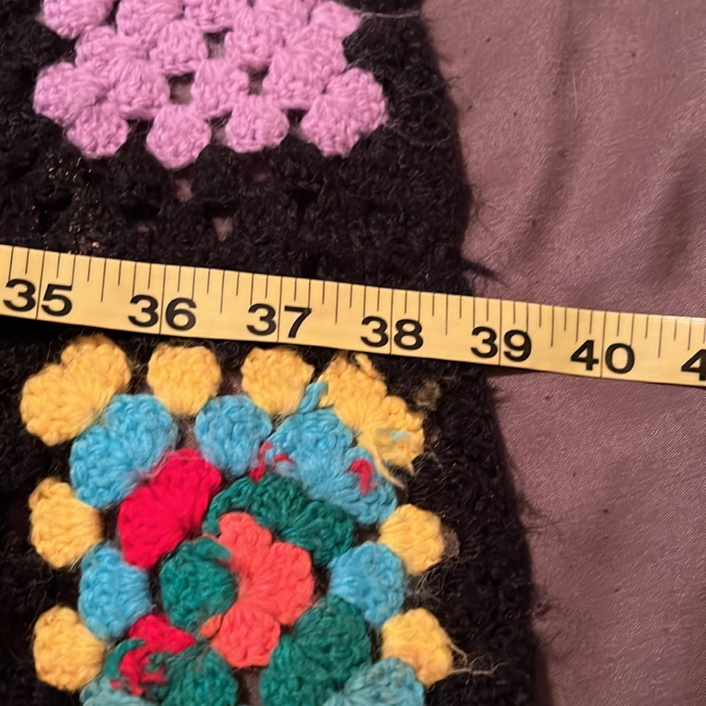 Hand Crocheted Throw Multi-Color - Picture 4 of 4